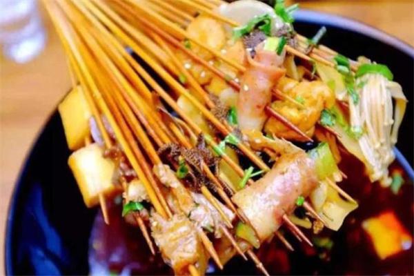 有六婆串串香