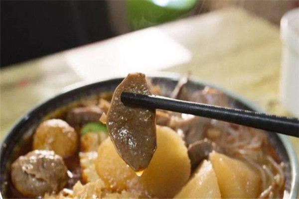 牛一品牛杂萝卜面馆