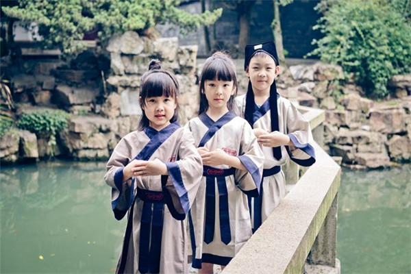 童学馆幼儿园加盟