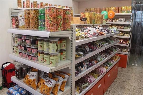 舌尖零食量贩食品连锁