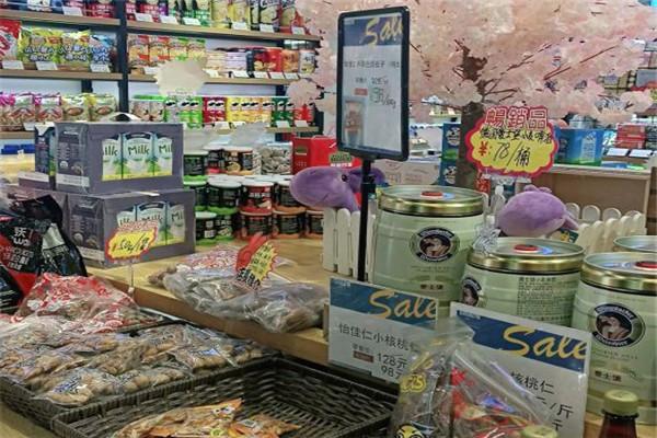 6块9一斤零食加盟