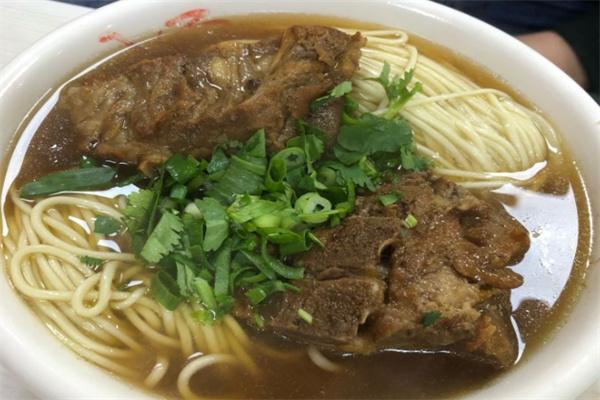 老李汤拉面加盟