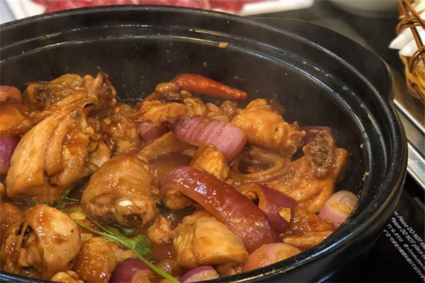 一品鸡煲火锅加盟