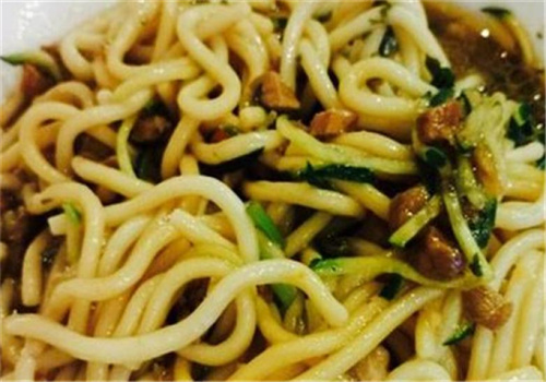 小尹面馆