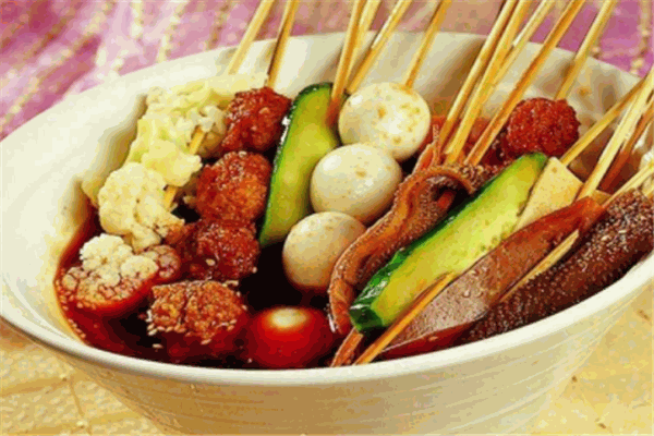 灌县老妈串串香加盟