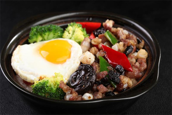 解记港式煲仔饭