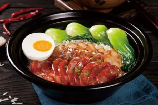椒美人煲仔饭