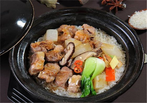 品盛品煲仔饭
