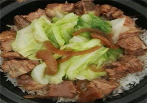 而贰煲仔饭