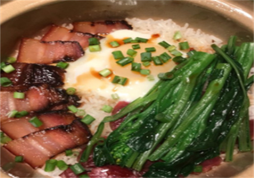 一煲一饭煲仔饭