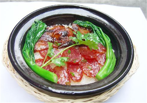 辛香汇煲仔饭