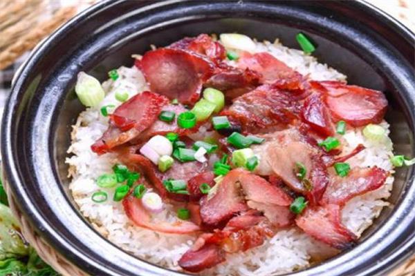 百中汇煲仔饭
