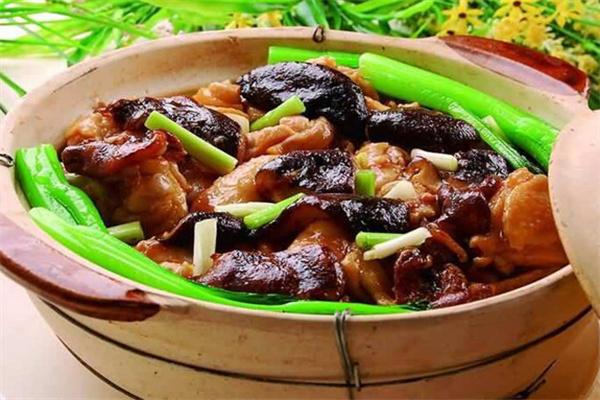 有米师傅明火煲仔饭