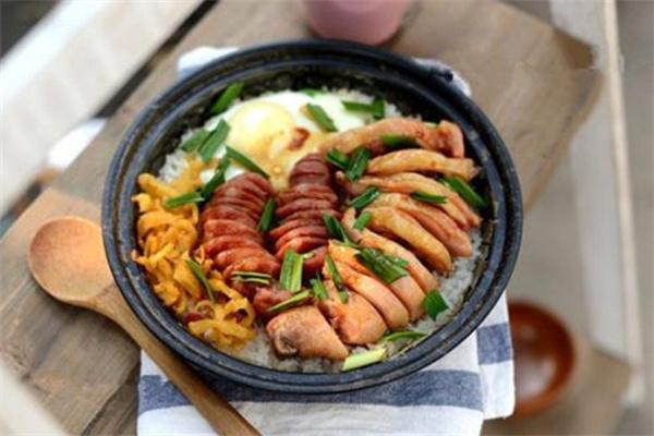 有米师傅明火煲仔饭