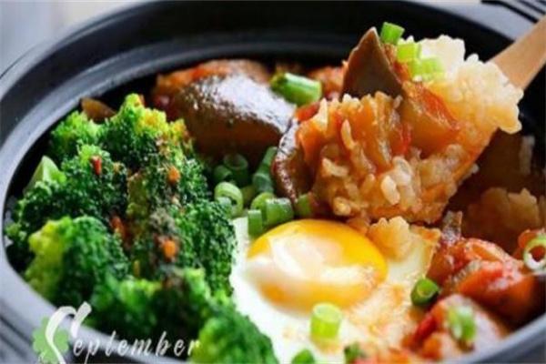 天艺煲仔饭加盟