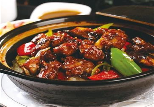 粤王广式煲仔饭