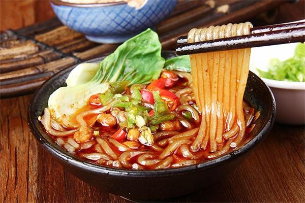 爱屋酸辣粉加盟