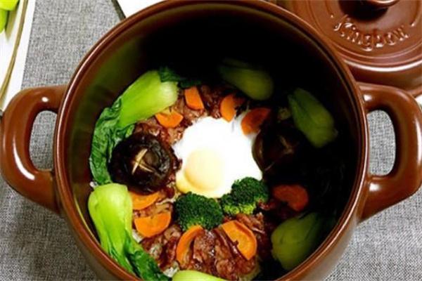 闻记煲仔饭加盟