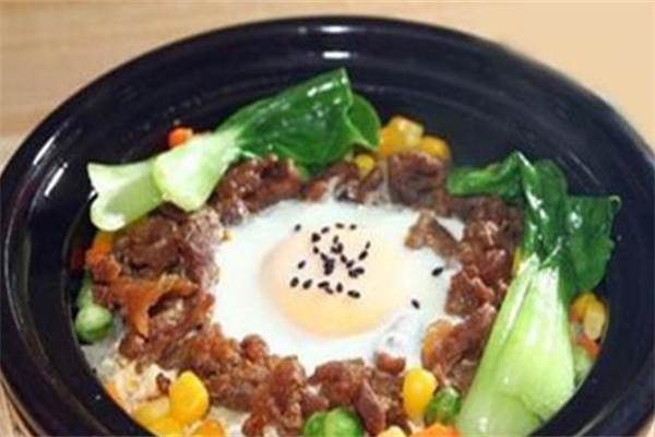 上九湘味煲仔饭加盟
