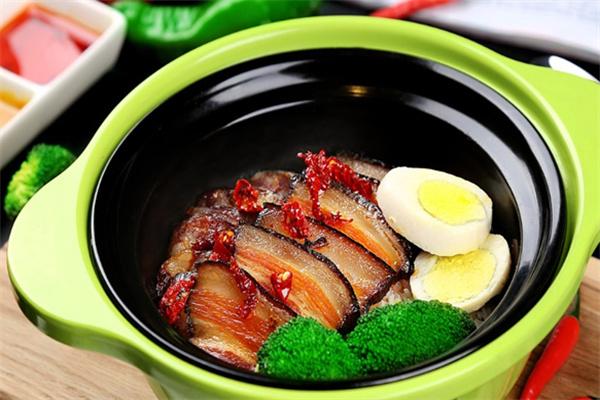 上九湘味煲仔饭加盟