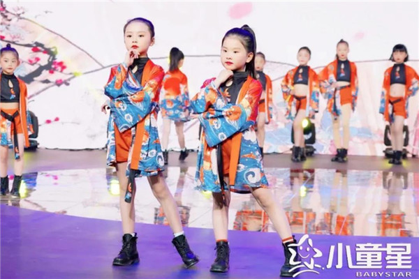 小童星少儿儿童模特口才舞蹈