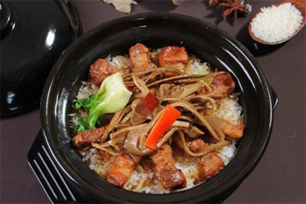 有米师傅明火煲仔饭