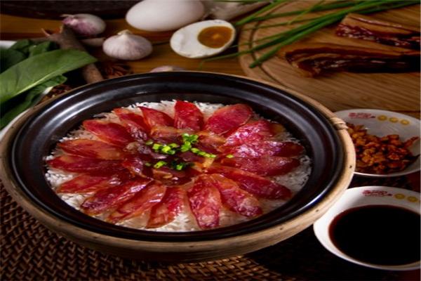 禾米煲仔饭加盟