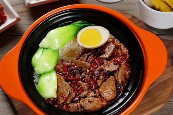 百客煲仔饭