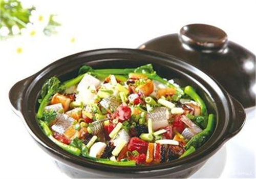 简粮煲仔饭