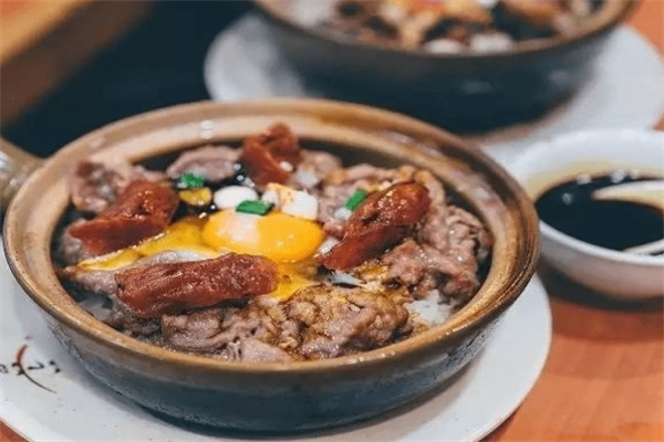 E度煲仔饭加盟