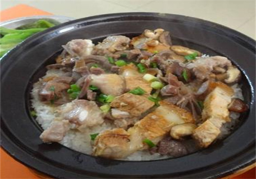 上口香港式煲仔饭