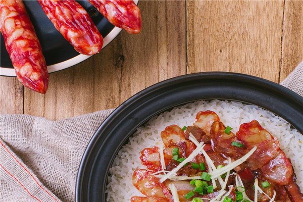 湘怀煲仔饭加盟