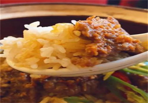 宴遇煲仔饭
