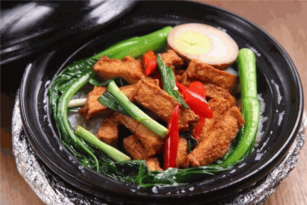 卢家私厨煲仔饭加盟