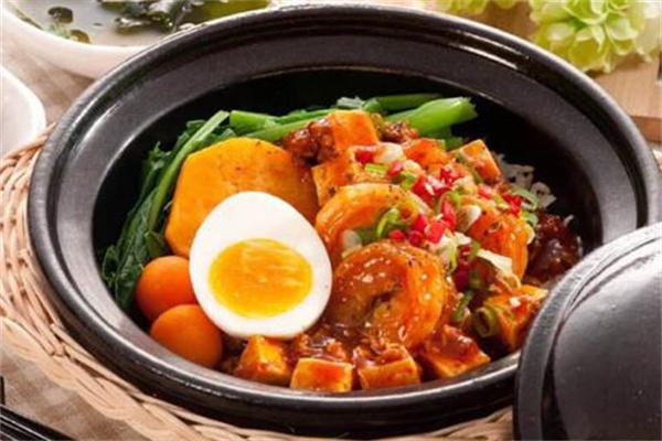 一加一煲仔饭加盟