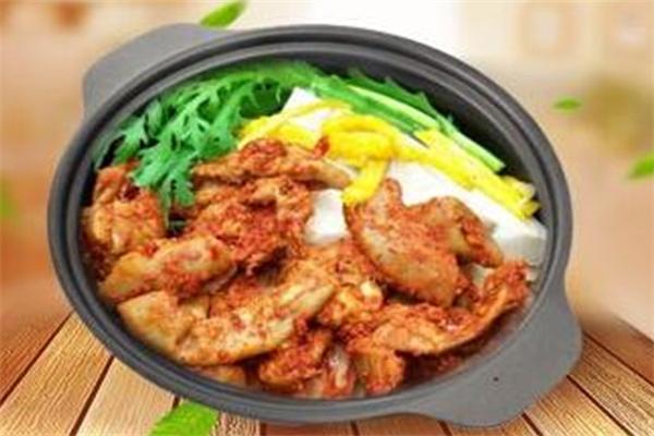 黄特家广式煲仔饭