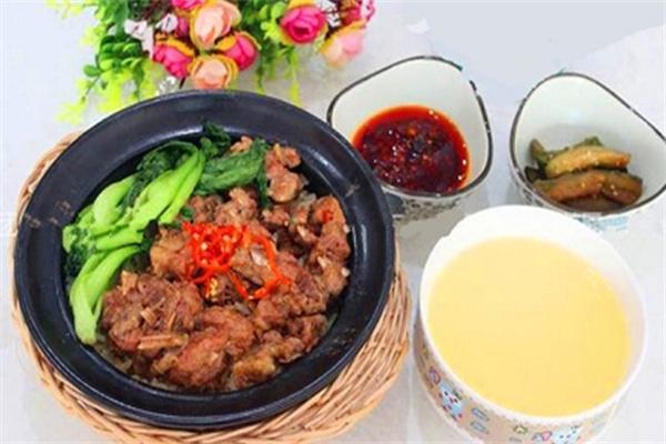 味臻粤煲仔饭加盟