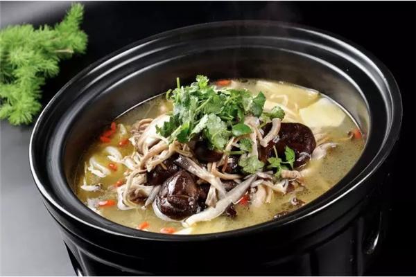 栗米煲仔饭加盟