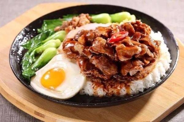 湘胡佬爺煲仔饭加盟