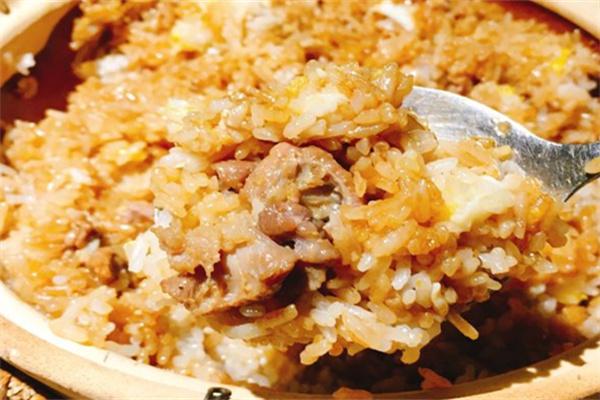 老爷正宗煲仔饭加盟