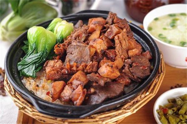 扛岗香功夫煲仔饭