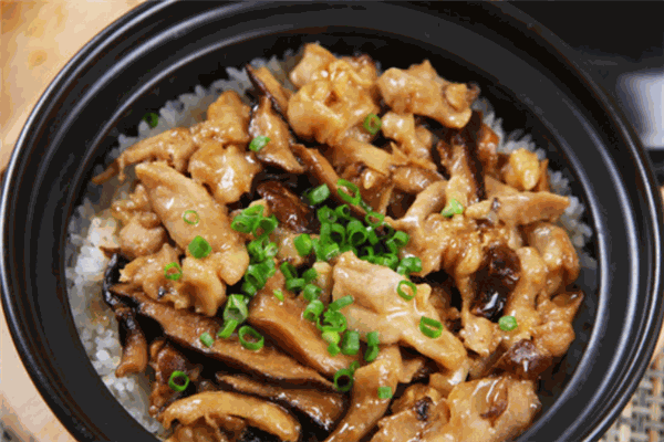 春风煲仔饭加盟