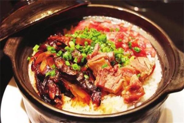 好运来煲仔饭加盟