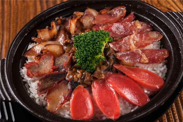 逸香煲仔饭加盟