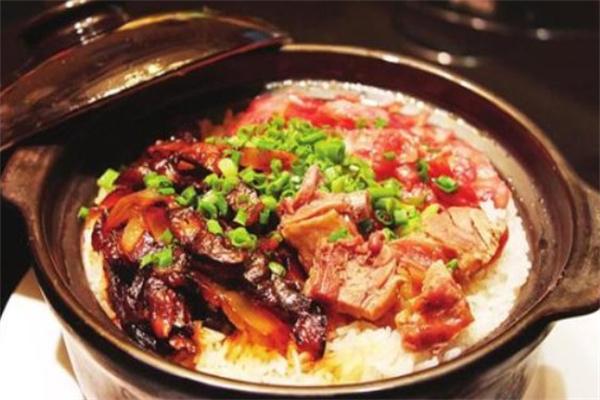 好运来煲仔饭加盟