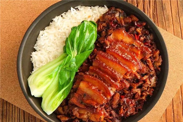 春风煲仔饭加盟
