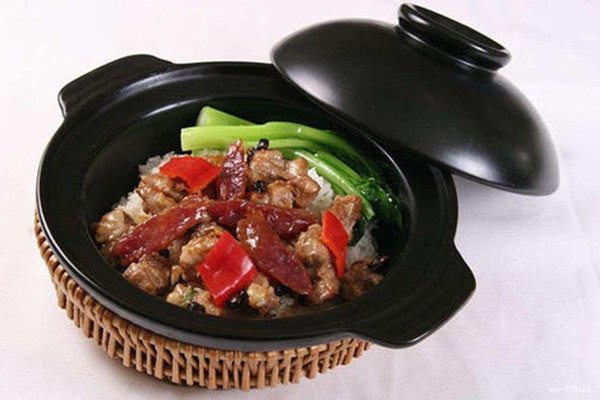 乐吱吱煲仔饭加盟