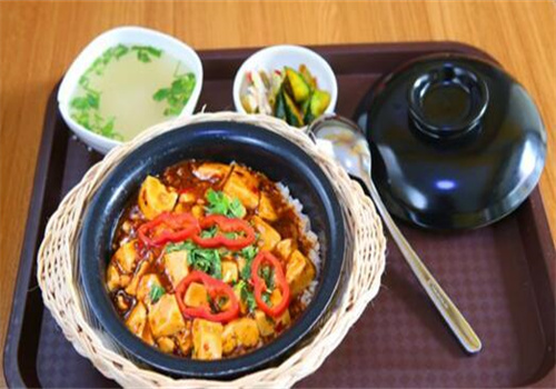 筷乐煲煲仔饭