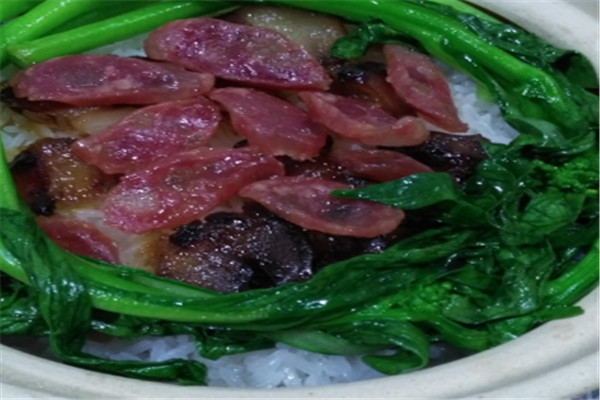 锅爸煲仔饭