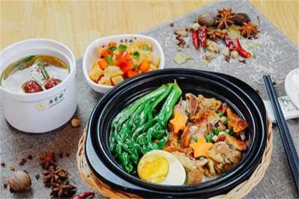 韶客煲仔饭加盟